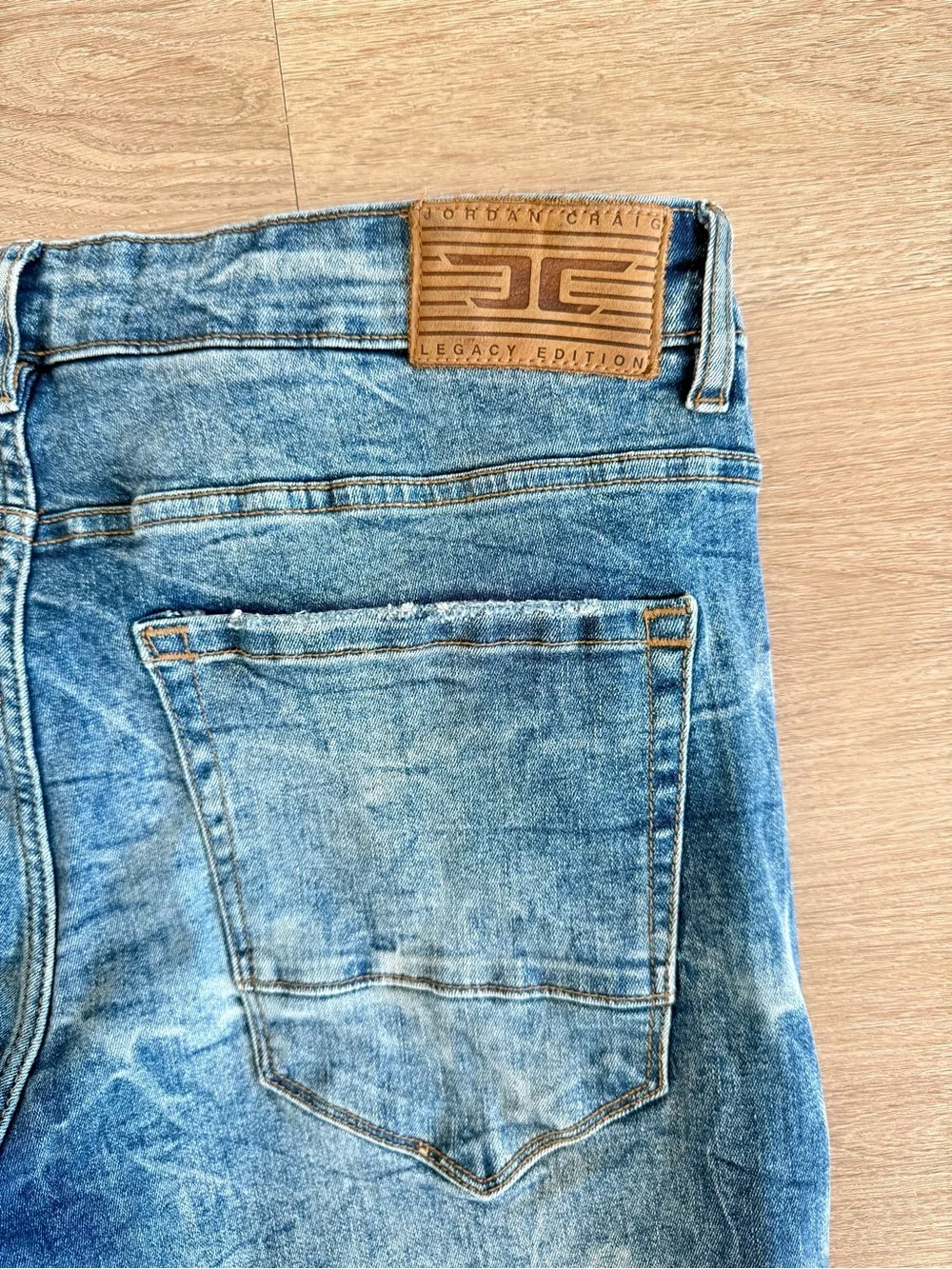 Jordan Craig Legacy Edition Jeans Men Size 38x32 Blue Distressed Slim Fit Denim